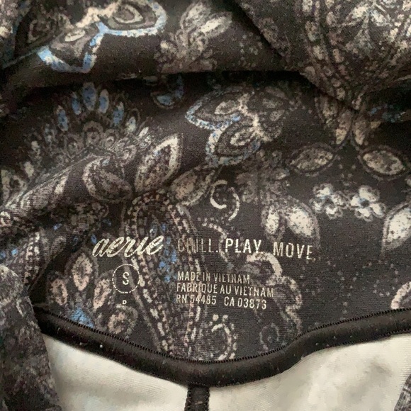 Aerie Leggings!! Size small - Picture 3 of 3